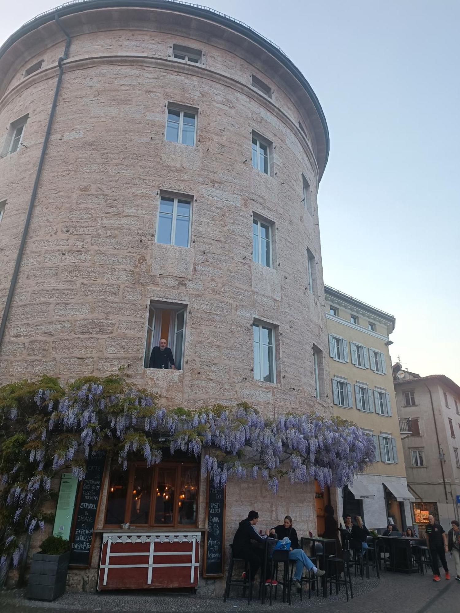 Hotel Torrione Trento Exterior foto